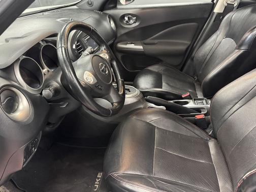 White 2013 Nissan Juke 5dr Wgn CVT S AWD