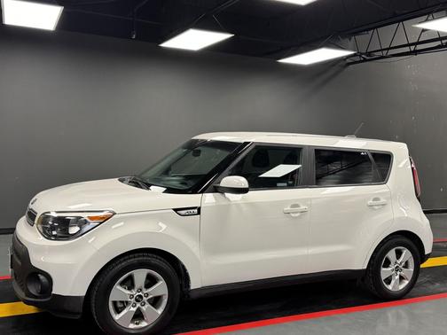 2019 Kia Soul Base