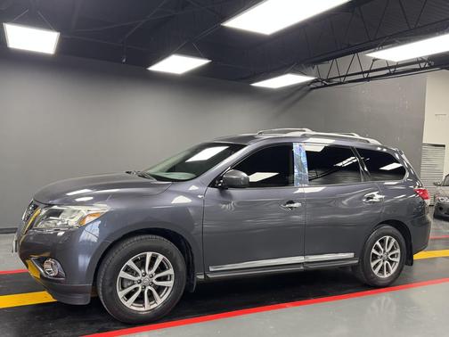 2014 Nissan Pathfinder SL