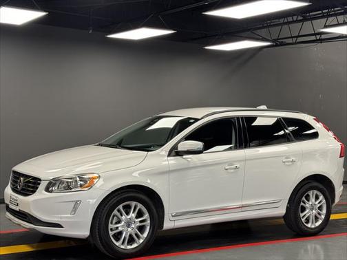 2016 Volvo XC60 T5 Drive-E