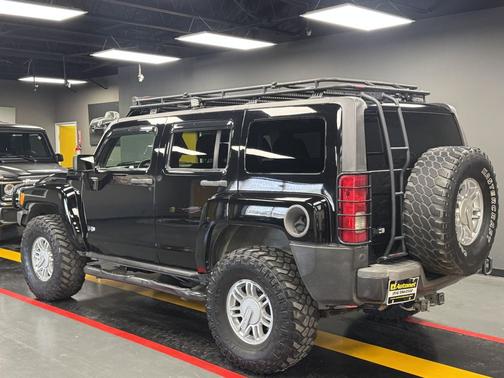 2009 Hummer H3 Base