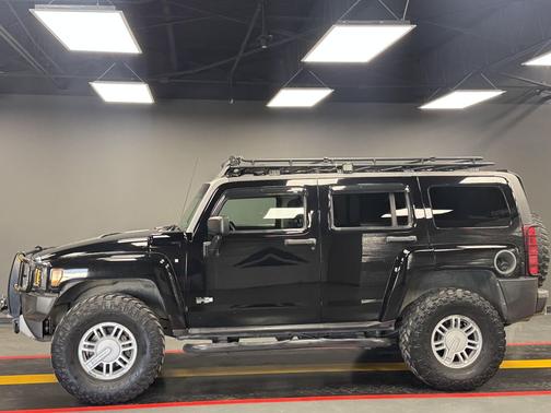2009 Hummer H3 Base