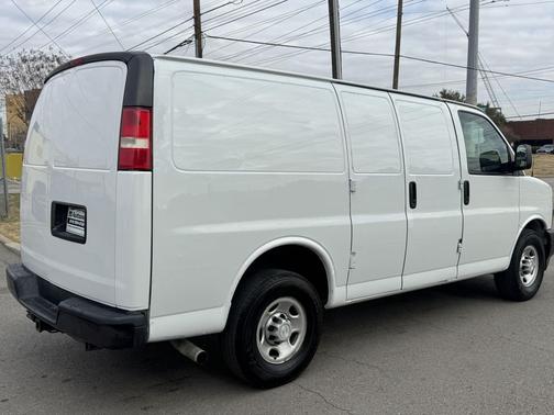 2019 Chevrolet Express 2500 RWD 2500 135
