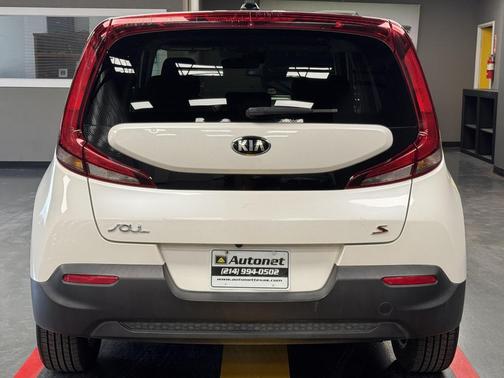 2020 Kia Soul S IVT