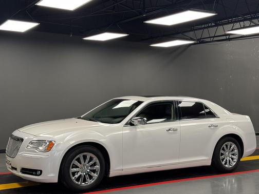 2013 Chrysler 300C Base