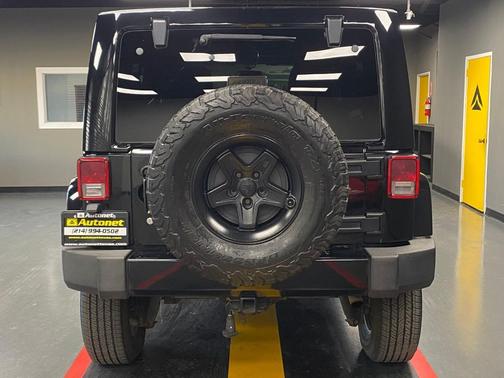 2011 Jeep Wrangler Unlimited Sahara