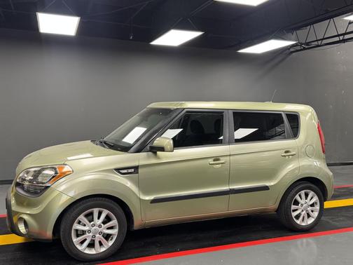 2013 Kia Soul Base