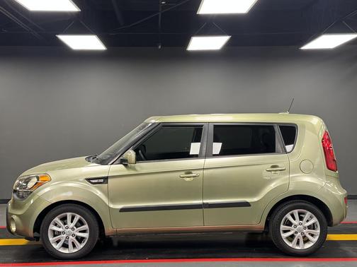 2013 Kia Soul Base