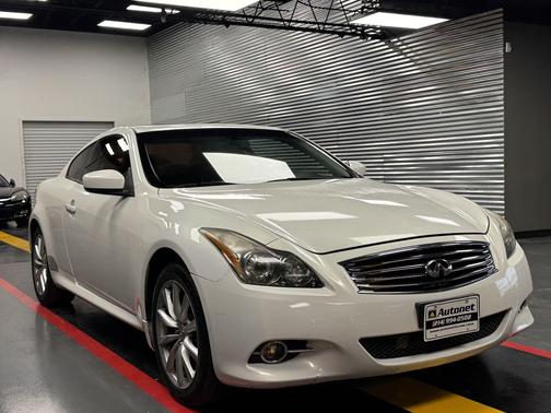 2013 INFINITI G37x Base