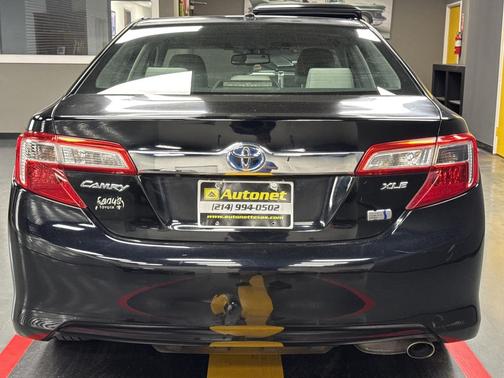 2013 Toyota Camry Hybrid LE