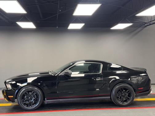 2012 Ford Mustang V6 Premium