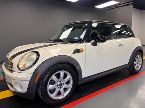 White 2010 MINI Cooper Base