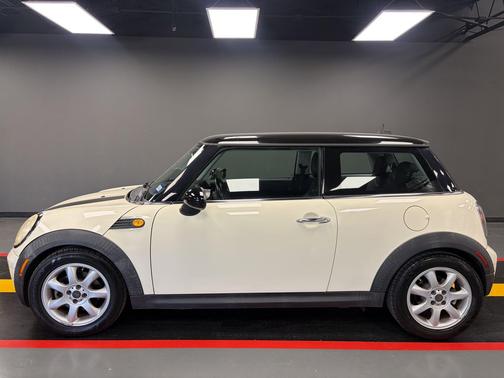 White 2010 MINI Cooper Base