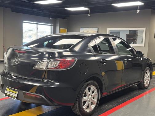 2011 Mazda Mazda3 i Touring