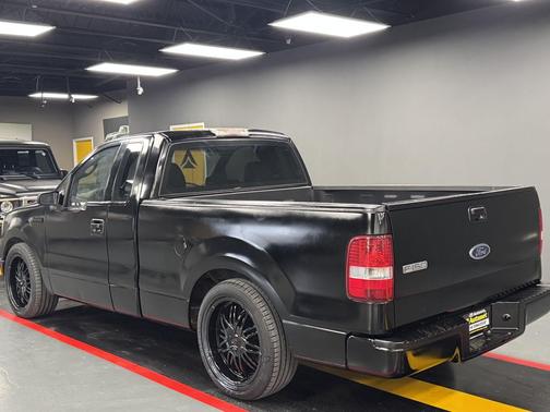 2005 Ford F-150 XL