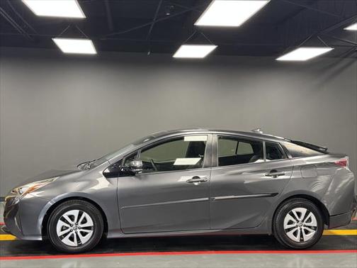 2016 Toyota Prius Four