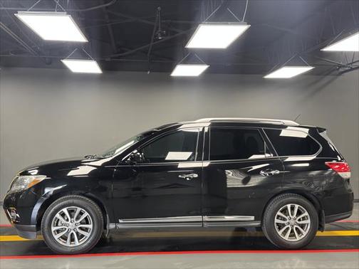 2014 Nissan Pathfinder SL
