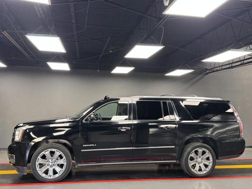 2016 GMC Yukon XL Denali