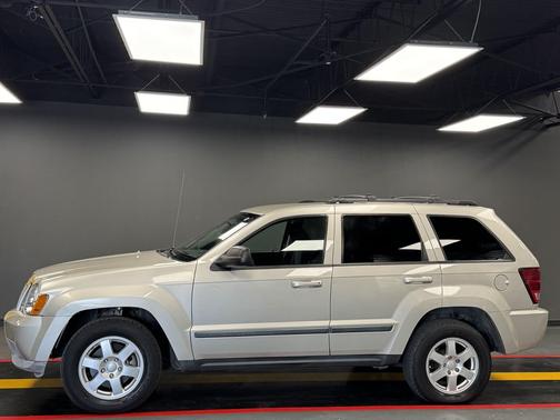 2009 Jeep Grand Cherokee Laredo