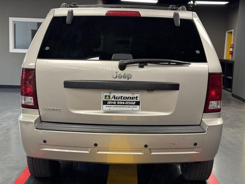 2009 Jeep Grand Cherokee Laredo