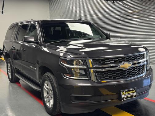 2016 Chevrolet Suburban LS