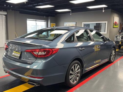 2015 Hyundai SONATA Sport