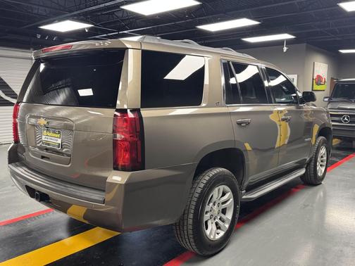Gray 2016 Chevrolet Tahoe LT