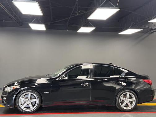 2014 INFINITI Q50 Hybrid Sport