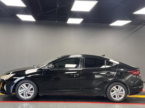 2019 Hyundai ELANTRA Value Edition