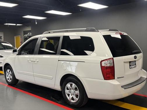 2007 Kia Sedona LX