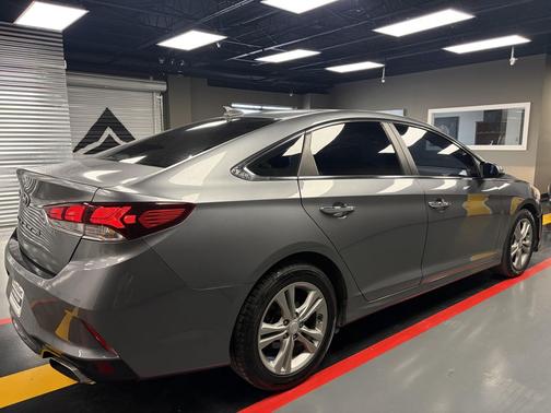 Gray 2018 Hyundai SONATA SEL