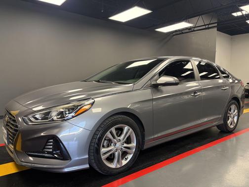 Gray 2018 Hyundai SONATA SEL