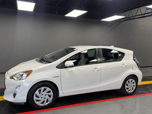 2015 Toyota Prius c Two