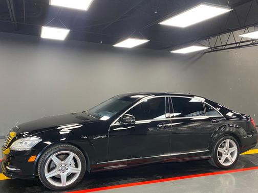 2010 Mercedes-Benz S-Class S 580 4MATIC
