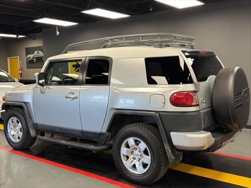 2007 Toyota FJ Cruiser Base