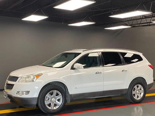 2010 Chevrolet Traverse LT
