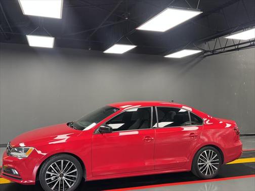 2015 Volkswagen Jetta 1.8T Sport