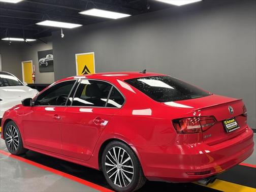 2015 Volkswagen Jetta 1.8T Sport