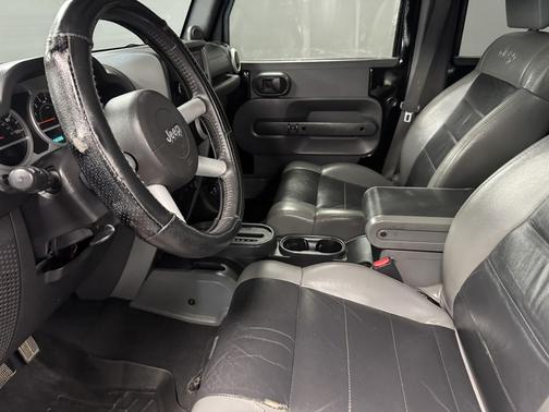 Black 2010 Jeep Wrangler Unlimited Sahara