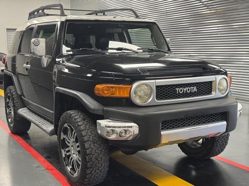Black 2008 Toyota FJ Cruiser Base