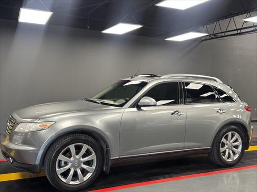2004 INFINITI FX35 Base