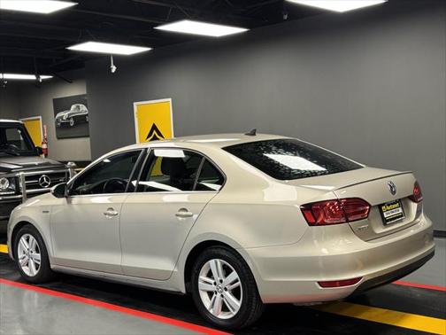 2013 Volkswagen Jetta Hybrid SEL