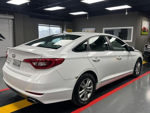 2017 Hyundai SONATA Base