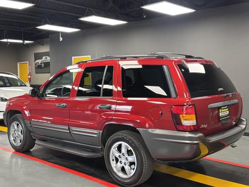 2004 Jeep Grand Cherokee Laredo
