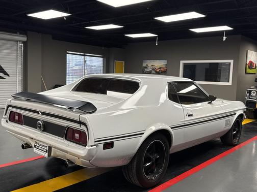 1971 Ford Mustang Base