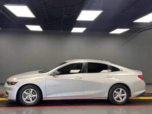 2016 Chevrolet Malibu LS