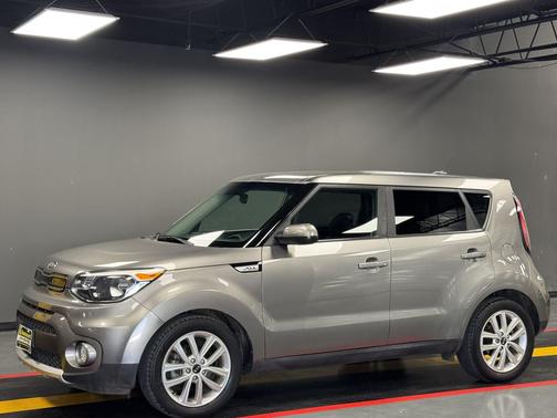 2017 Kia Soul +
