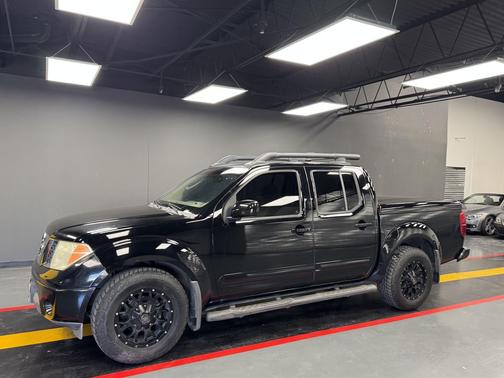 2005 Nissan Frontier LE Crew Cab