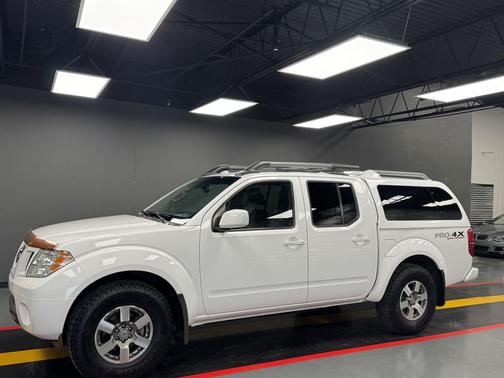 White 2012 Nissan Frontier PRO-4X