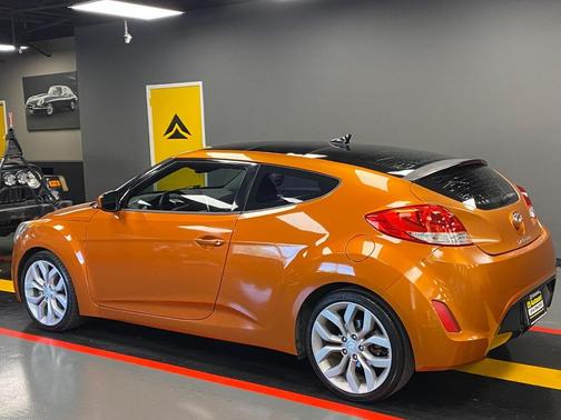 2013 Hyundai Veloster Base